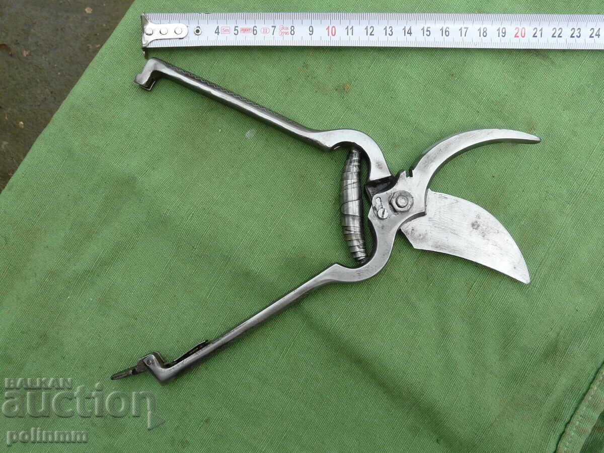 Γερμανικό κλαδευτήρι - 14 με τιμή 45.00 BGN | € 23.01