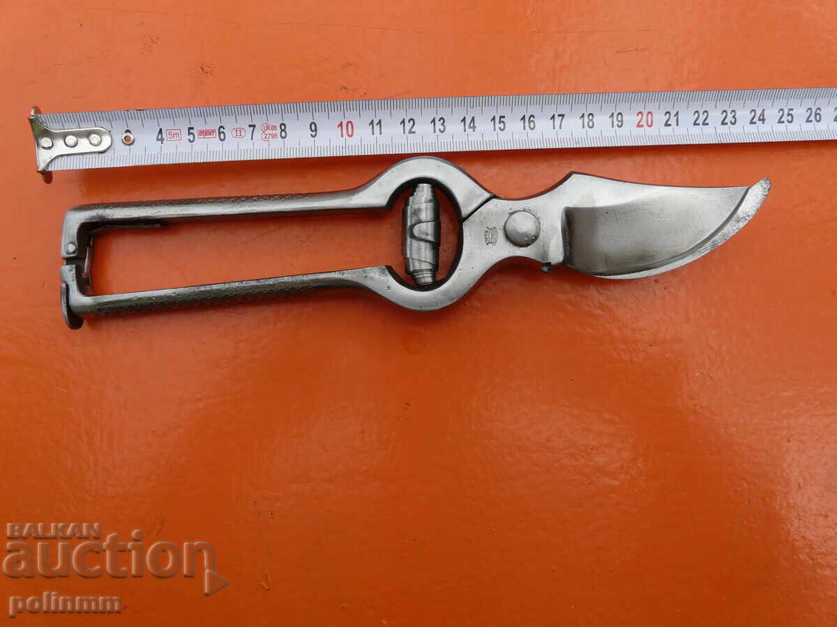 Γερμανικό κλαδευτήρι - 15