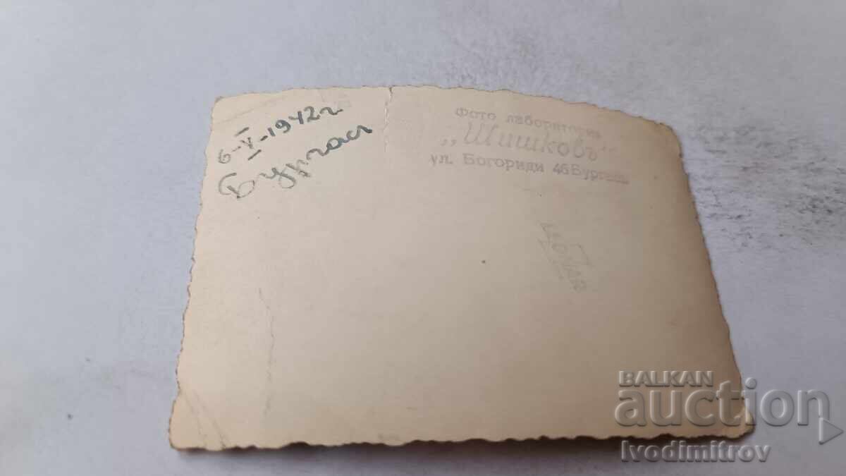 Φωτογραφία Βουργάς Αξιωματικοί και στρατιώτες 1942 με τιμή 2.35 BGN | € 1.20 Φωτογραφία Βουργάς Αξιωματικοί και στρατιώτες 1942 με τιμή 2.35 BGN | € 1.20