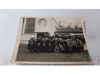 Photo of Young Men and Women 1937
