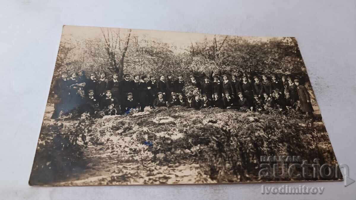 Photo Schoolgirls in the park