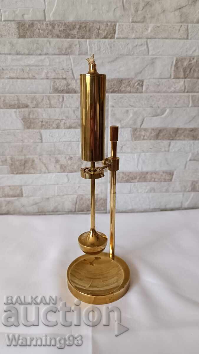 Auction Old Ship Oil Lamp - Ilse D. Ammonsen - Denmark Auction Old Ship Oil Lamp - Ilse D. Ammonsen - Denmark