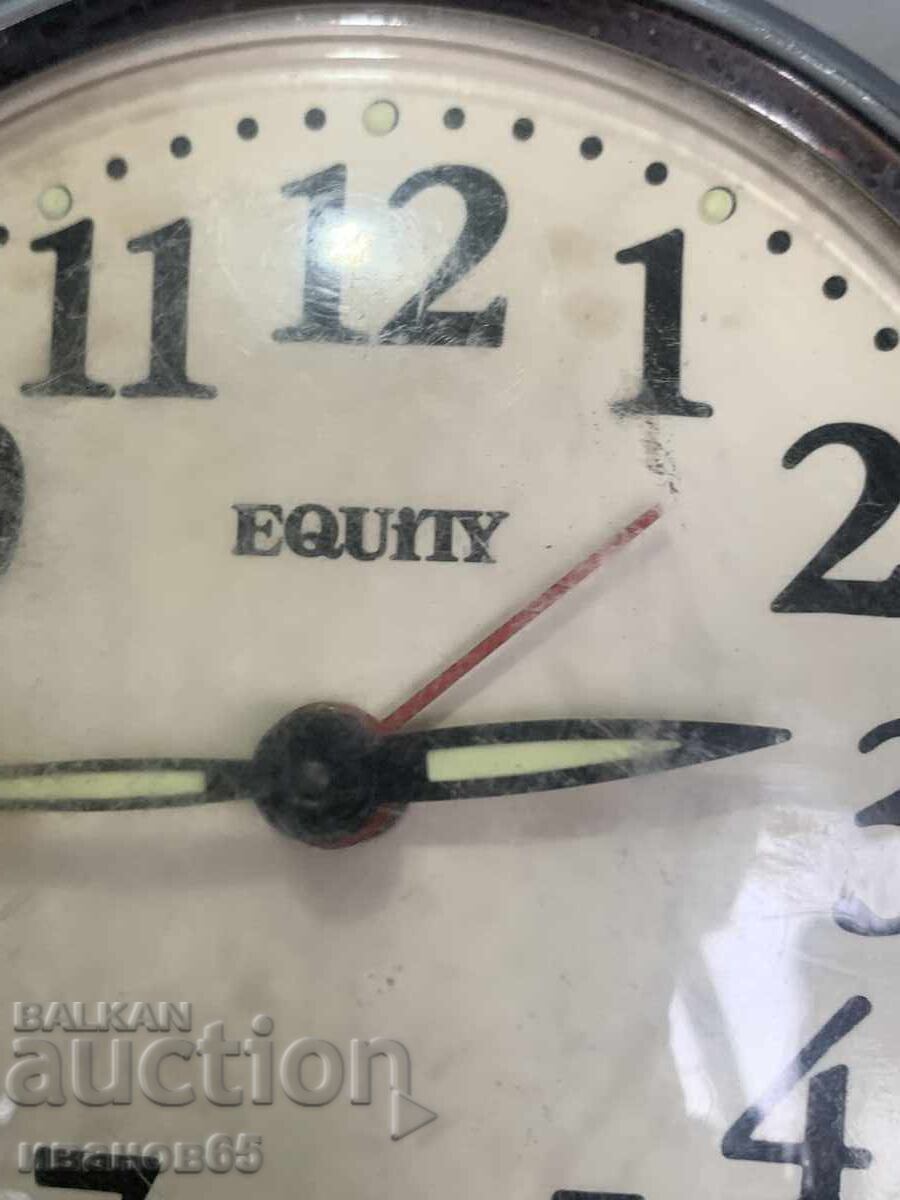 Δημοπρασία ΞΥΠΝΗΤΗΡΙ