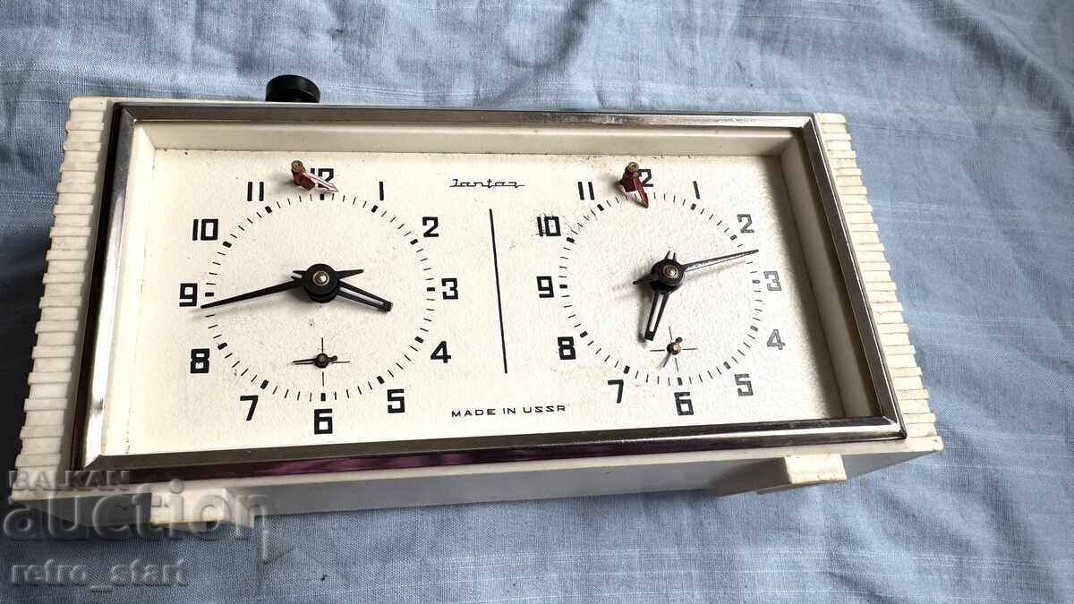 Chess clock USSR with price 32.00 BGN | € 16.36 Chess clock USSR with price 32.00 BGN | € 16.36