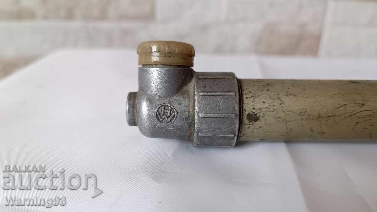 Παράδοση Παλιά μεταλλική αντλία HW για SIMSON, MZ, ETZ, TS - Made in GDR Παράδοση Παλιά μεταλλική αντλία HW για SIMSON, MZ, ETZ, TS - Made in GDR