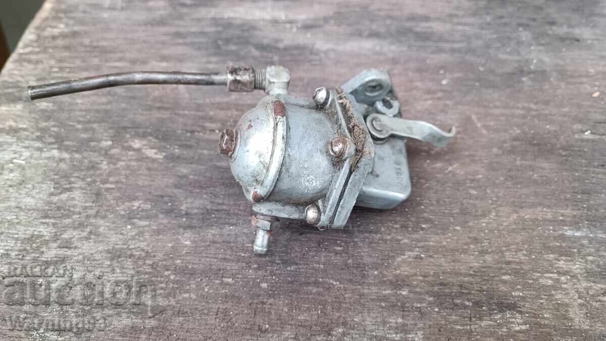 Gasoline pump for ZAZ 968 - Made in USSR - 5 Gasoline pump for ZAZ 968 - Made in USSR - 5