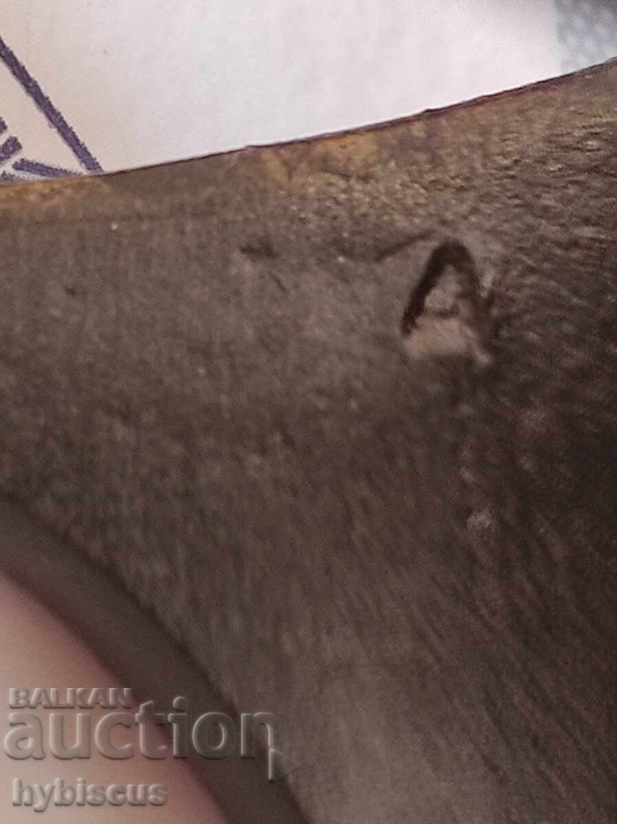 Auction  Bronze statue by a Dutch artist