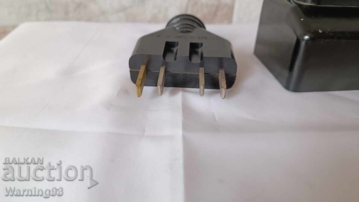 Σετ επαφής και φις τριφασικό - σοσιαλιστικό - βακελίτης - 380V με τιμή 12.00 BGN | € 6.14