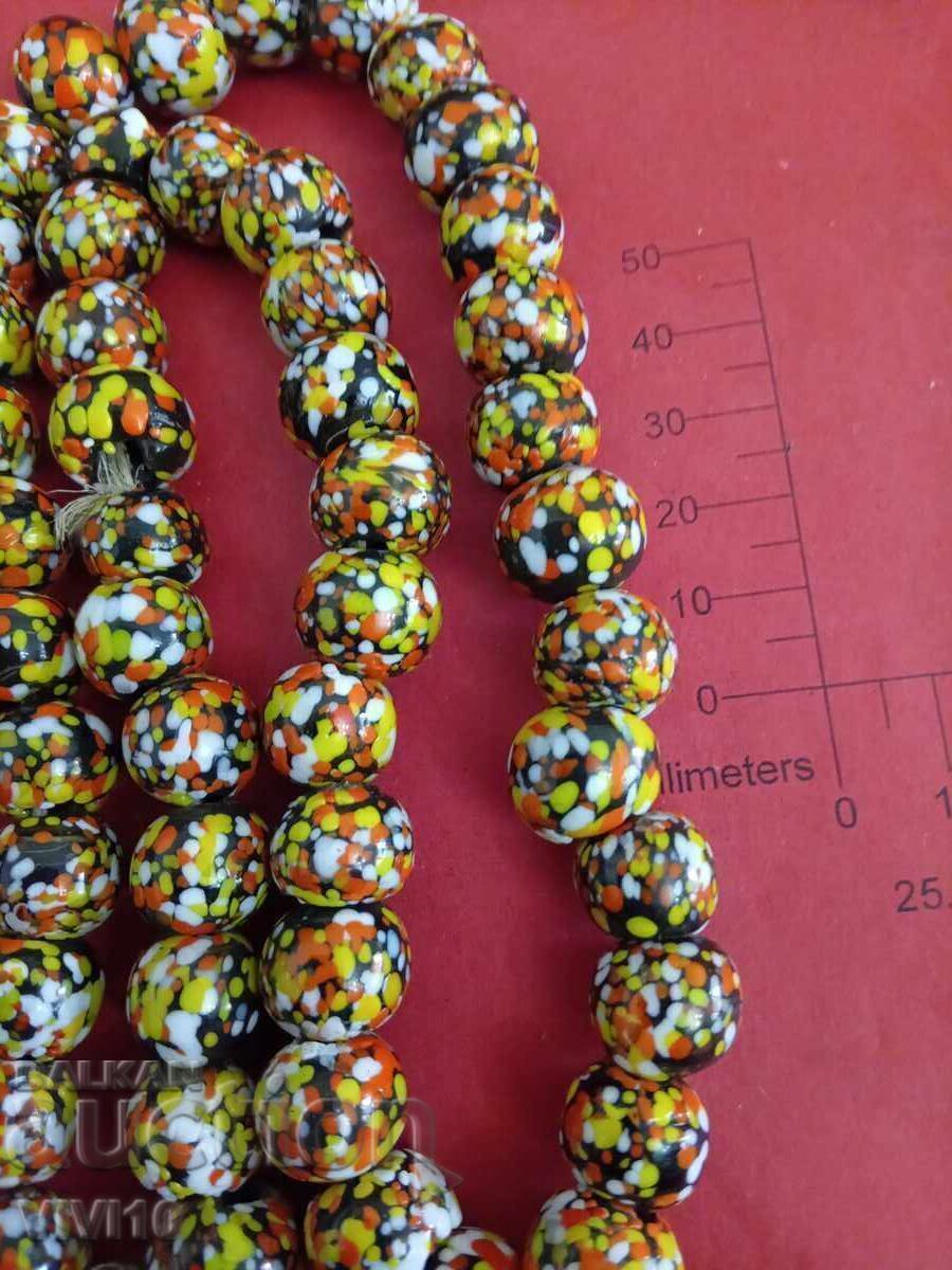 Αρχαίο κολιέ τύπου Murano με τιμή € 40.00 | 78.23 BGN