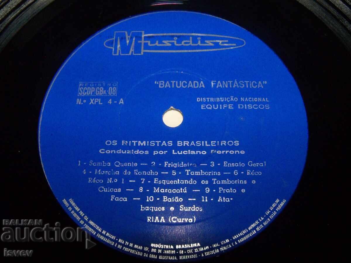 Livrarea Batucada Fantastică - ritmuri braziliene de carnaval din Rio!