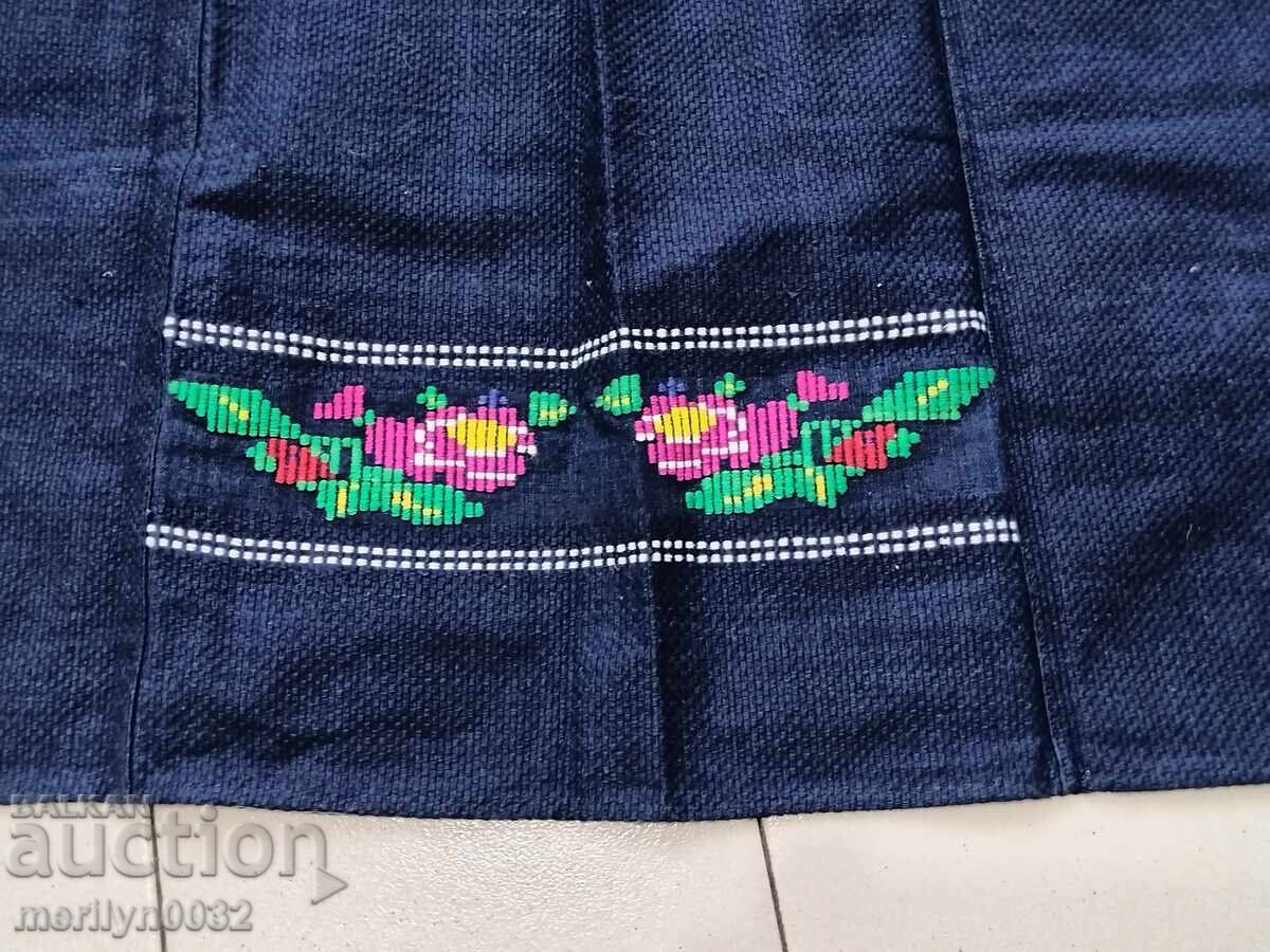 Παράδοση Παλιά υφαντή κεντημένη ποδιά φορεσιά, σουκμάν