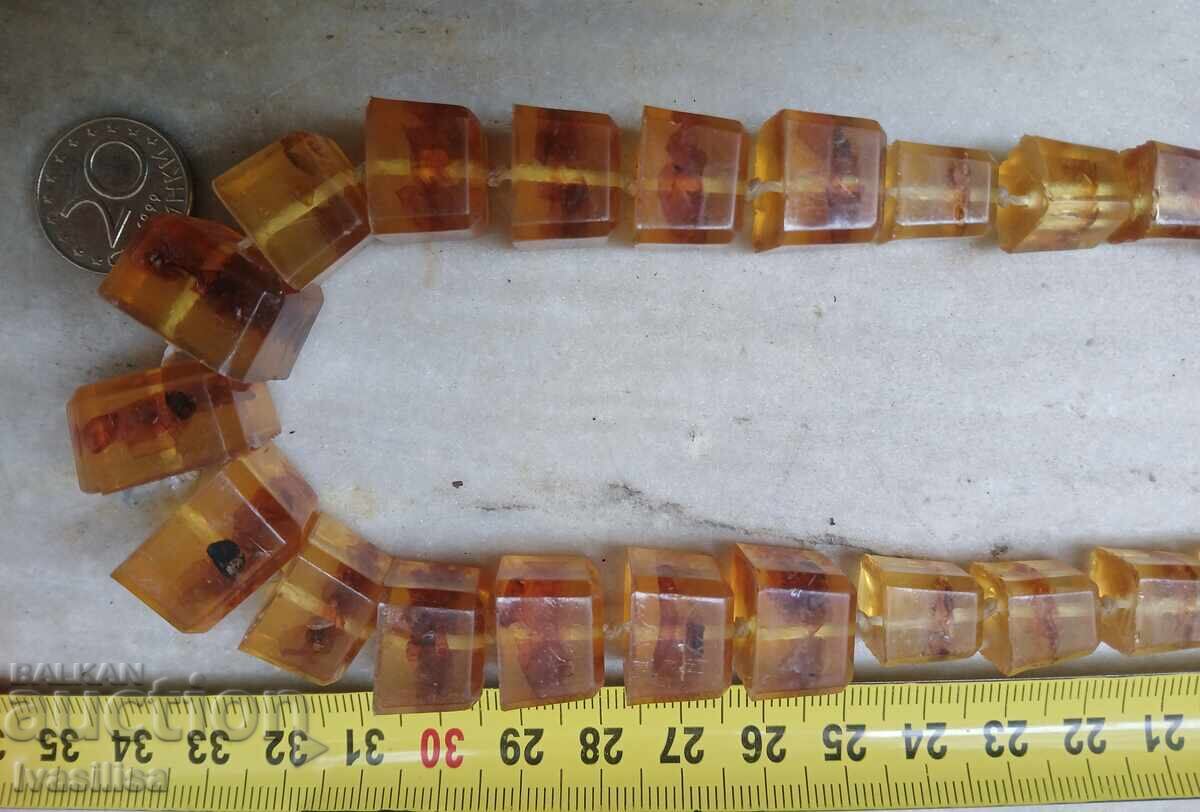 Licitație Colier de chihlimbar URSS Licitație Colier de chihlimbar URSS