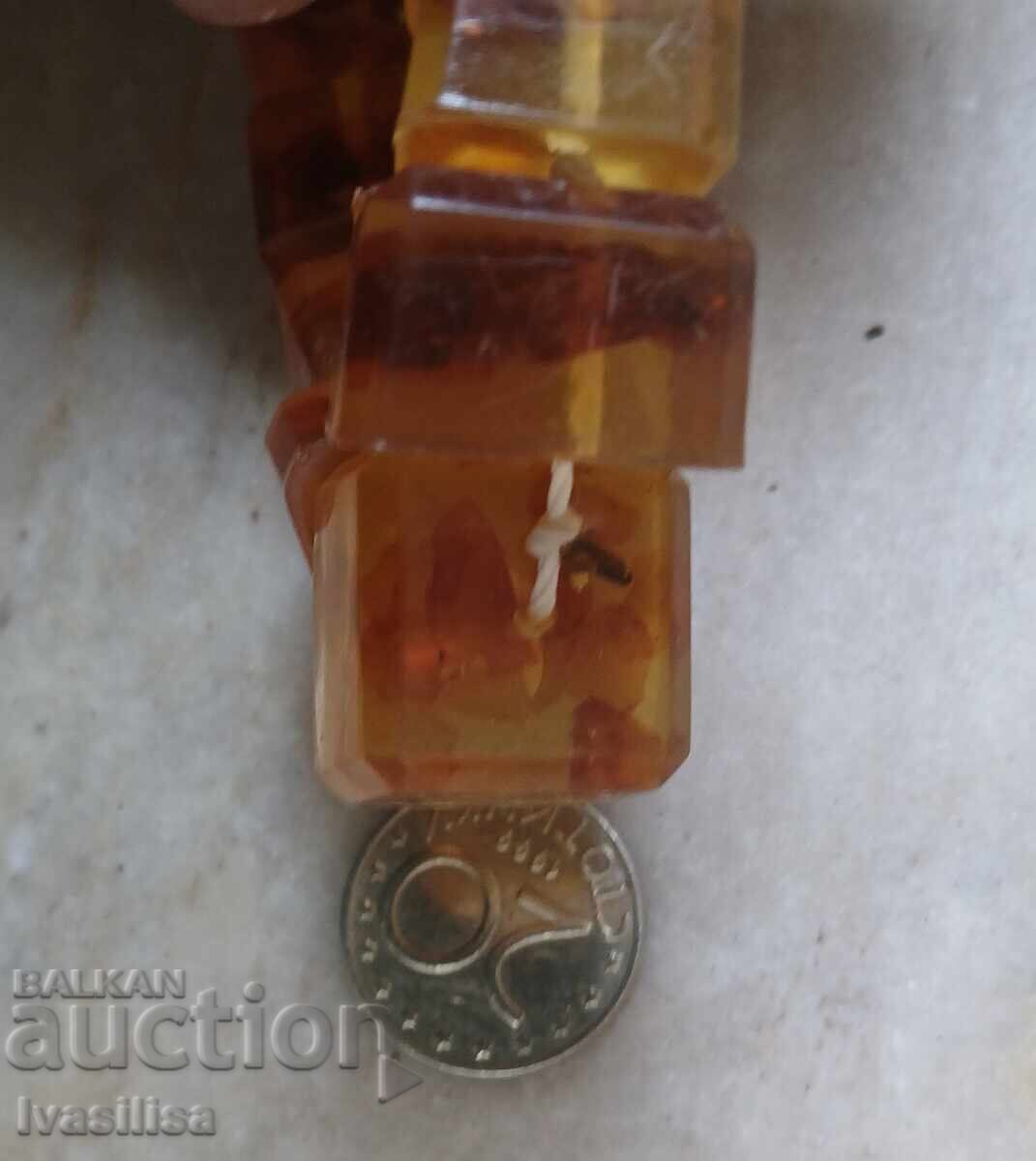 Livrarea Colier de chihlimbar URSS Livrarea Colier de chihlimbar URSS