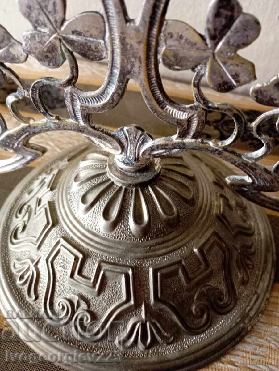 Παράδοση Κηροπήγιο αρ νουβό