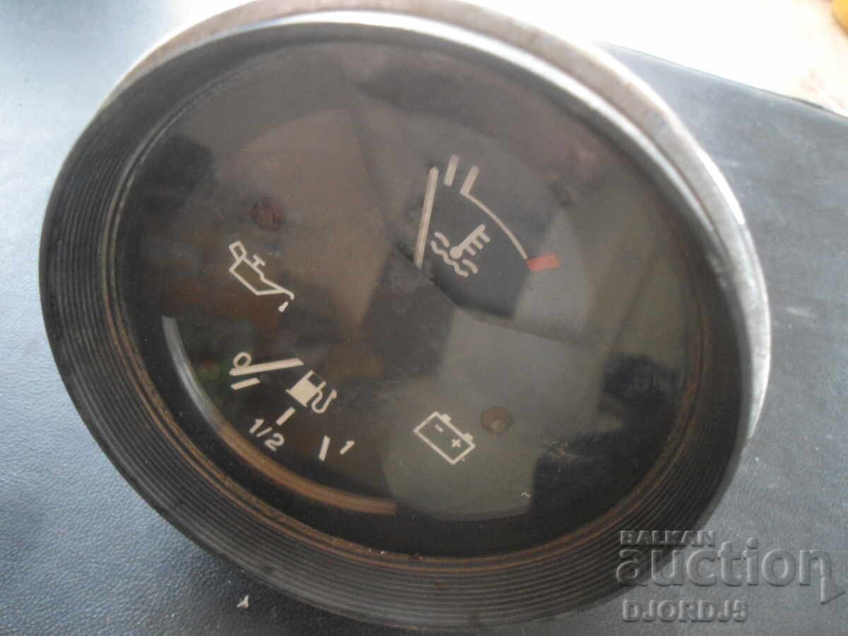 Old Russian Car Measuring Instrument with price 10.00 BGN | € 5.11