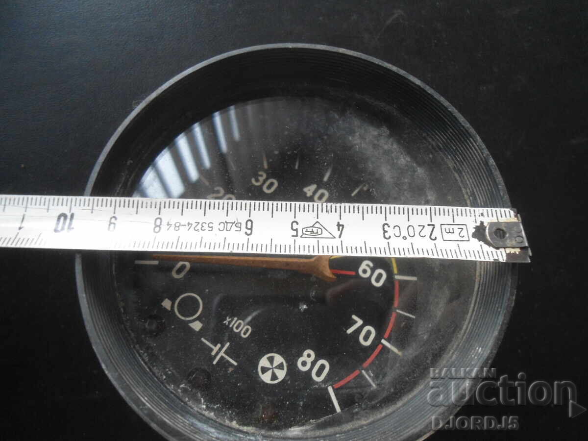 Παράδοση Παλαιό ρωσικό όργανο μέτρησης αυτοκινήτου