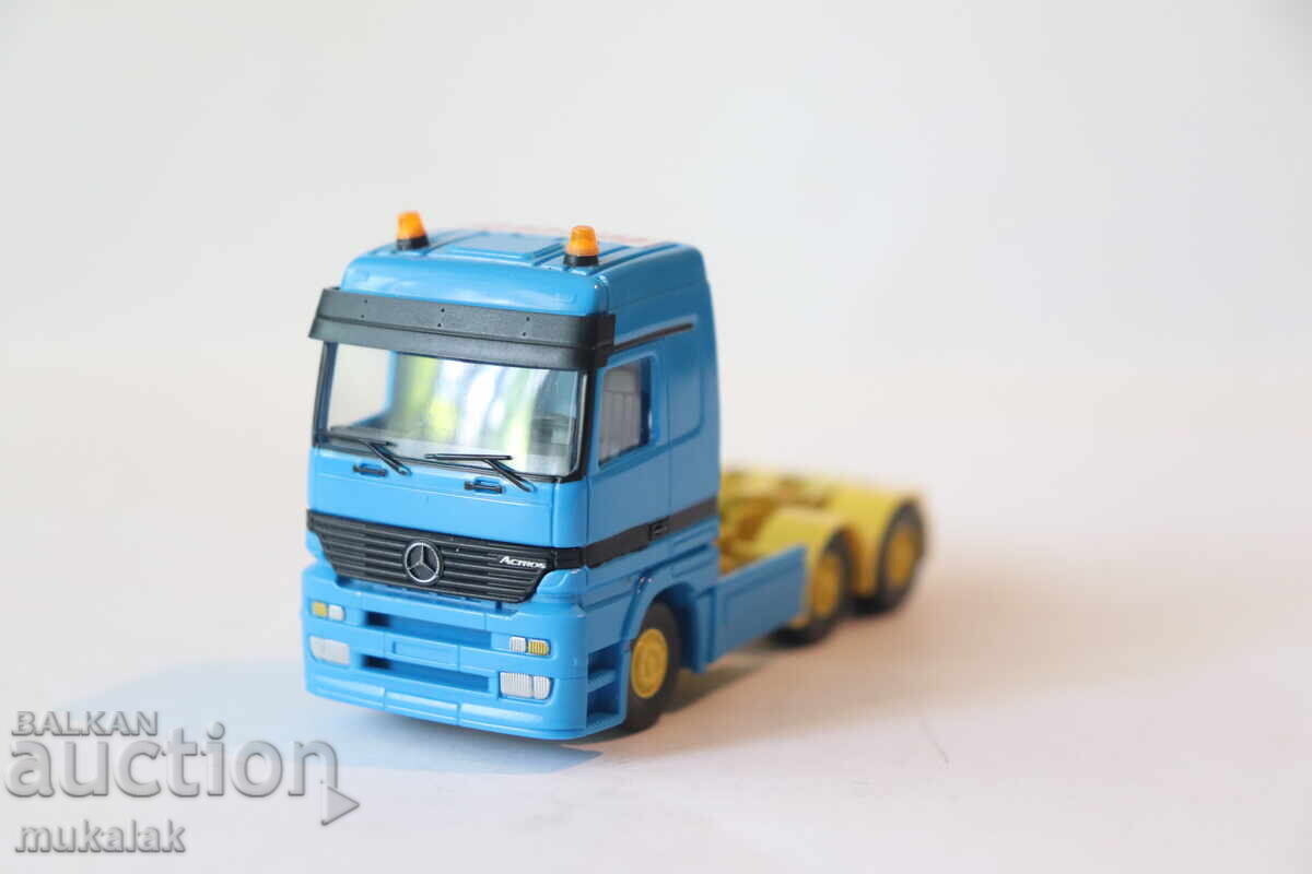 WIKING H0 1/87 MERCEDES ACTROS ВЛЕКАЧ КАМИОН МОДЕЛ КОЛИЧКА WIKING H0 1/87 MERCEDES ACTROS ВЛЕКАЧ КАМИОН МОДЕЛ КОЛИЧКА
