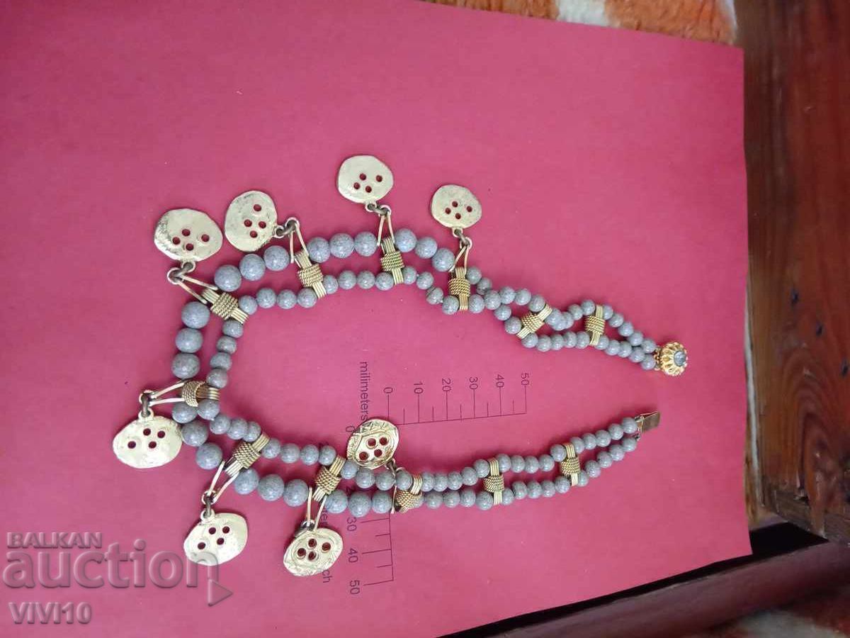 Auction  Antique necklace with natural stones