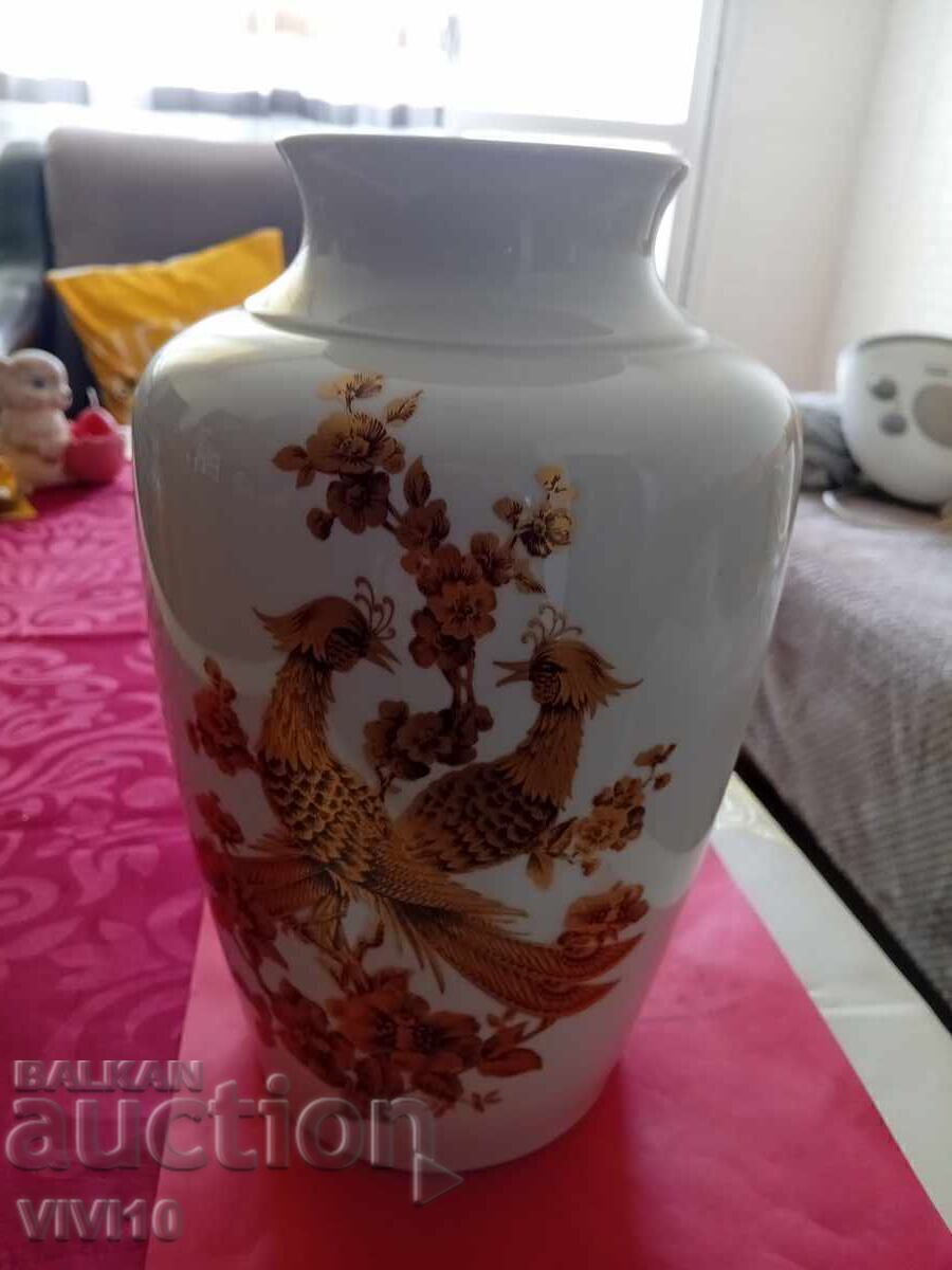 Antique porcelain vase, Kaiser, 30 cm