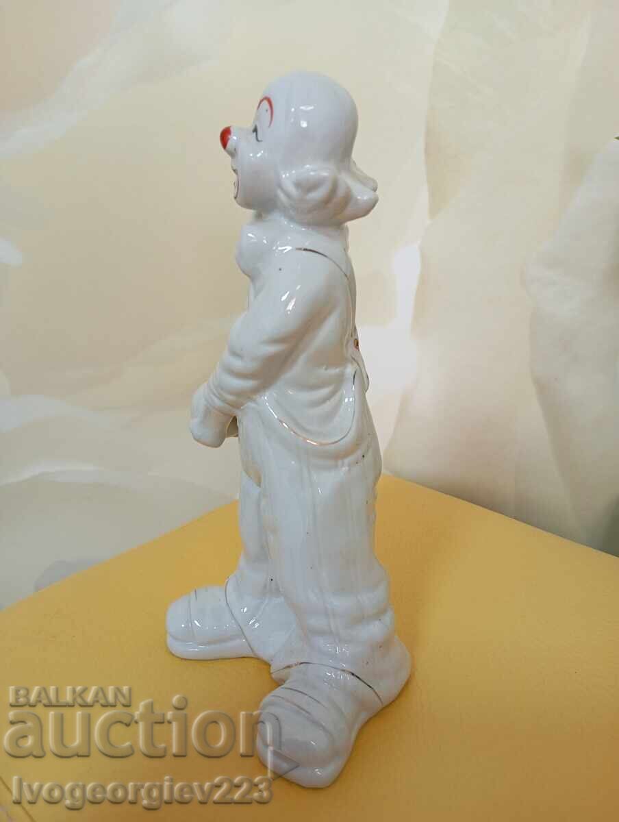 Πορσελάνινο αγαλματάκι-κλόουν με τιμή 45.00 BGN | € 23.01