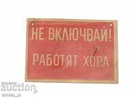 Plăcuță de plastic veche, originală, din perioada socialistă