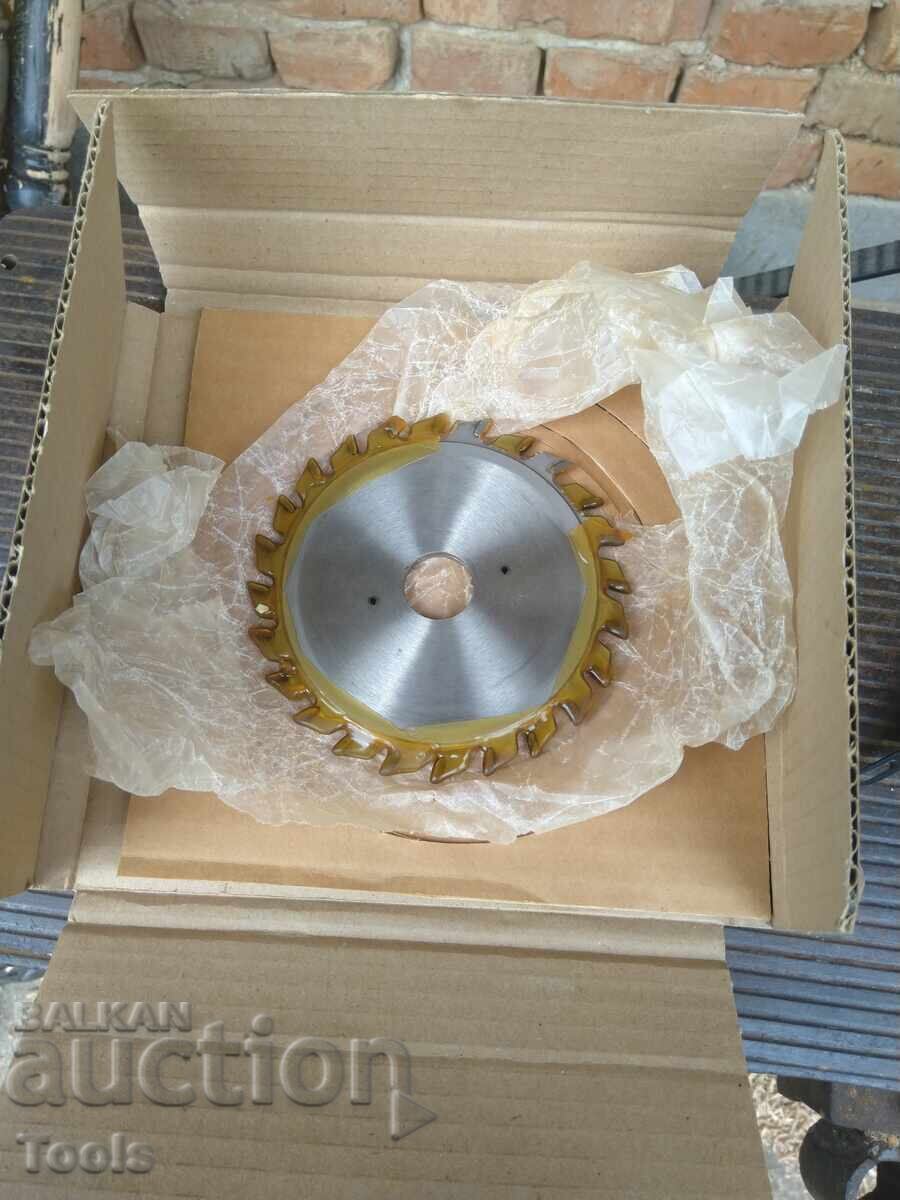 Аукцион Нов диск за циркуляр LEITZ