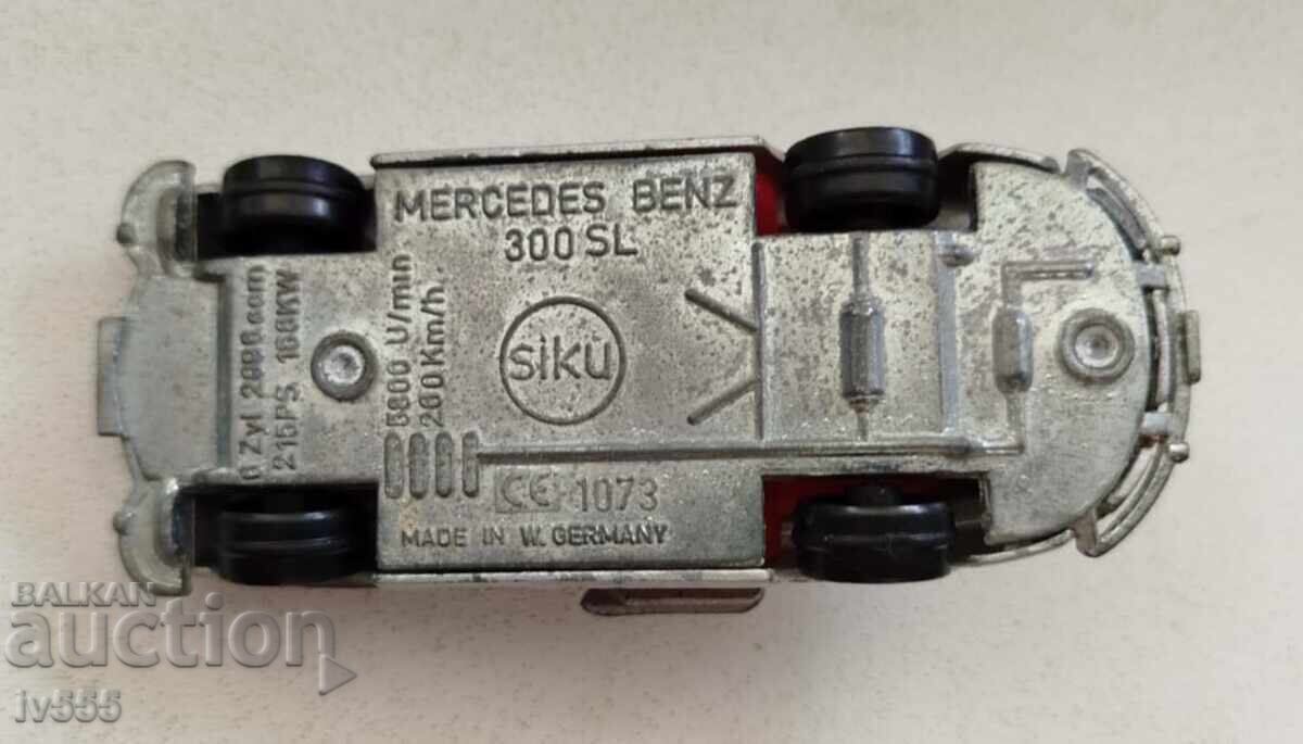 CĂRUCIOR METALIC VECHI GERMAN - MERCEDES BENZ 300/SIKU - 7