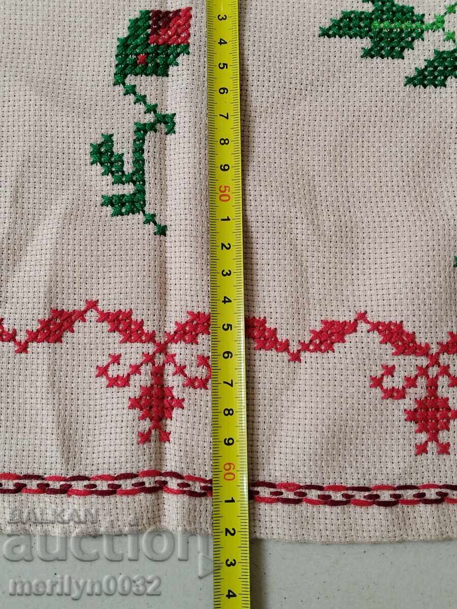 Old plaid with embroidery tablecloth - 6