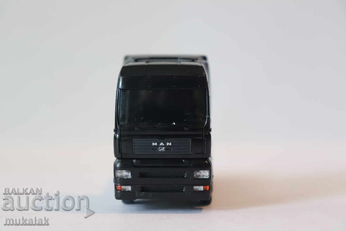 WIKING  H0 1/87  MAN  TGA  ВЛЕКАЧ   МОДЕЛ КОЛИЧКА КАМИОН с цена 15.00 лв. | € 7.67