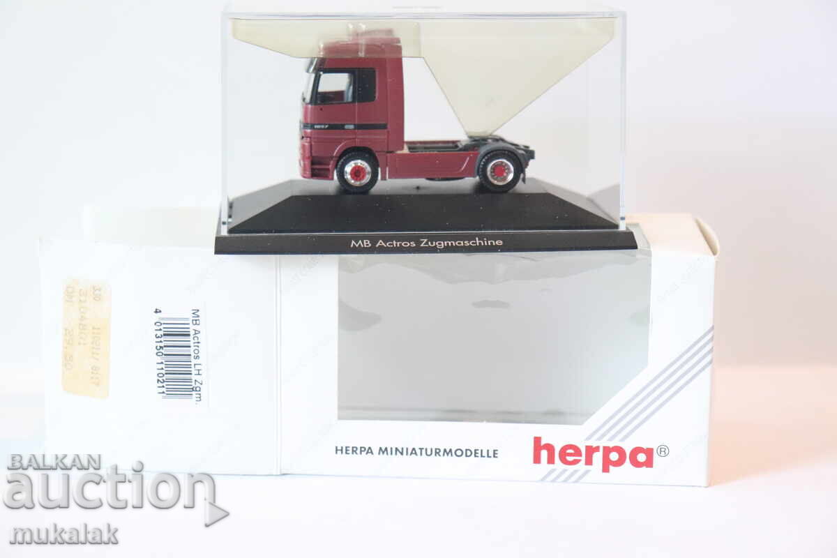 HERPA H0 1/87 MERCEDES BENZ ACTROS TRACTOR TRUCK MODEL - 7 HERPA H0 1/87 MERCEDES BENZ ACTROS TRACTOR TRUCK MODEL - 7