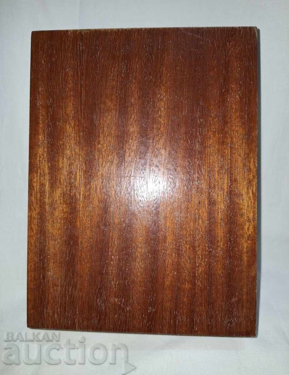Old wooden varnished box - 6