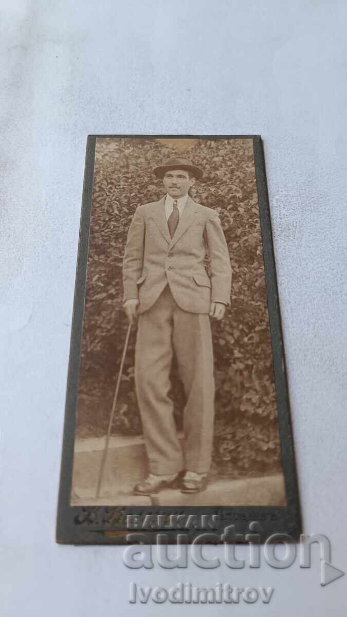 Φωτογραφία Άνδρας με μπαστούνι 1919 Χαρτόνι