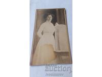 Fotografie Tânără Carton