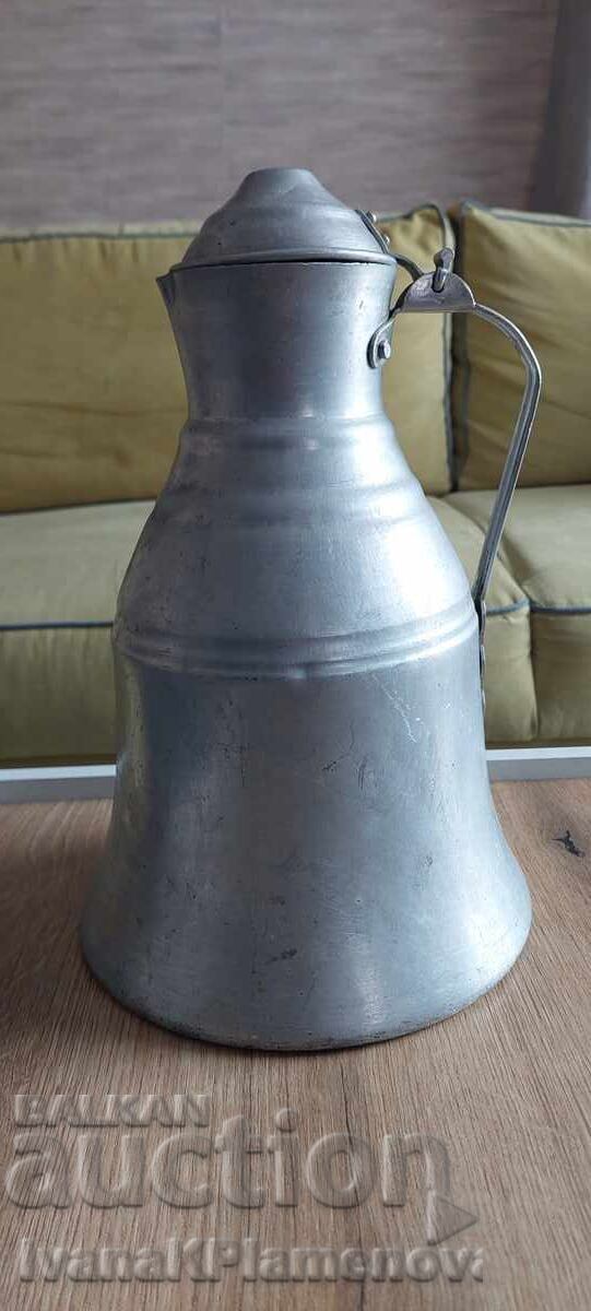 Soviet-era aluminum liquid container