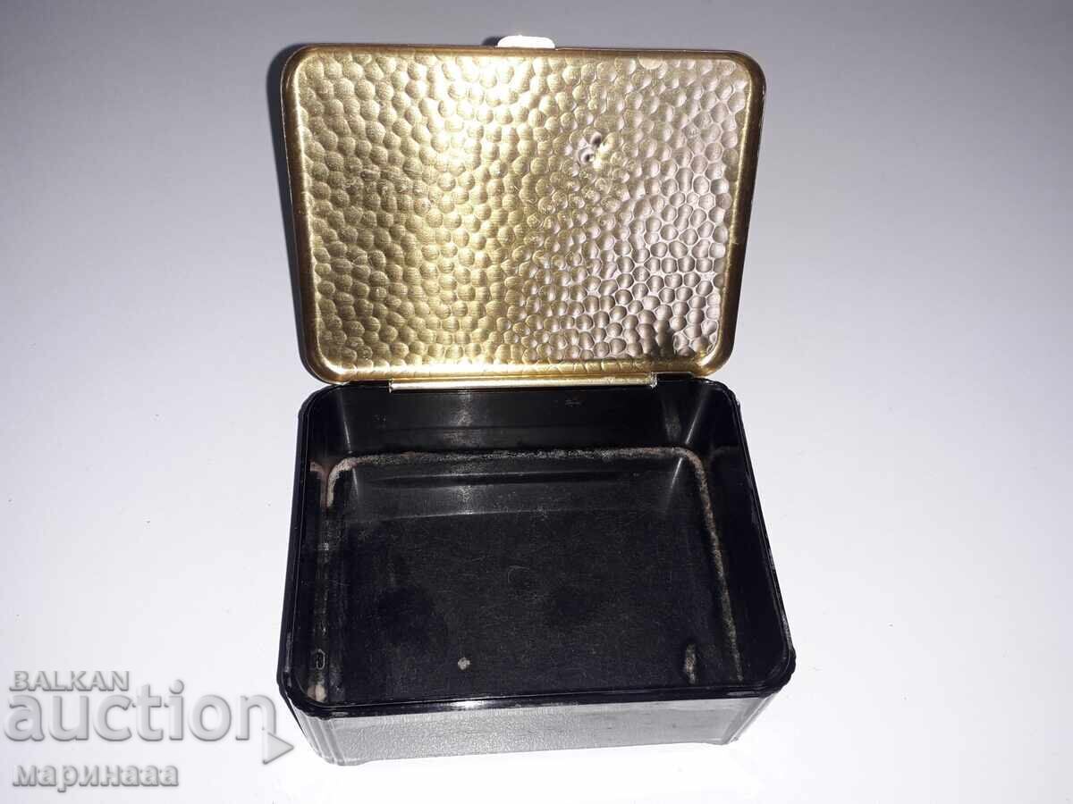 ART DECO CIGARETTE CASE. 20s