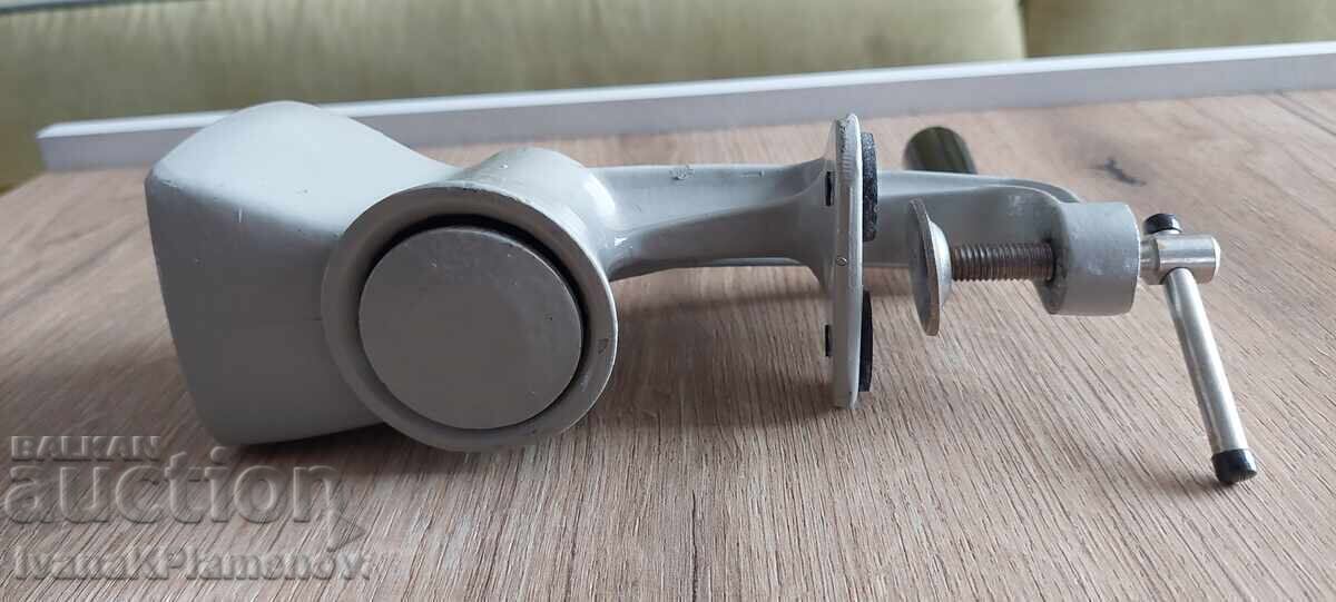 Delivery of Retro spice grinder, new