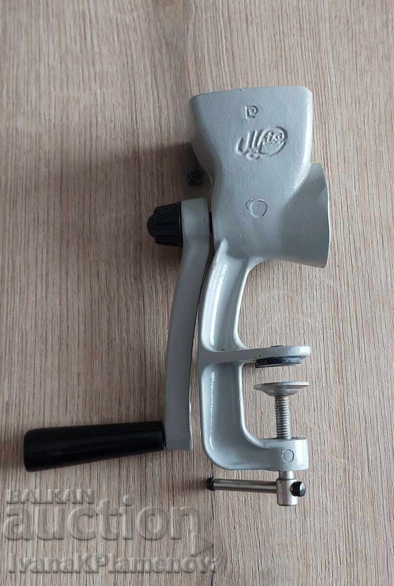 Retro spice grinder, new