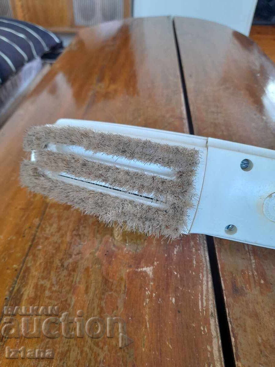 Аукцион Стара прахосмукачка Ветерок-3 Аукцион Стара прахосмукачка Ветерок-3