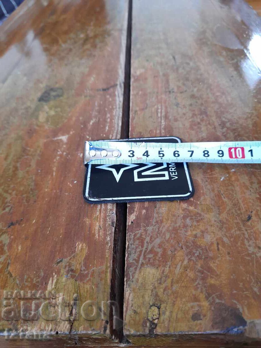 Livrarea Vechi emblemă Vermona