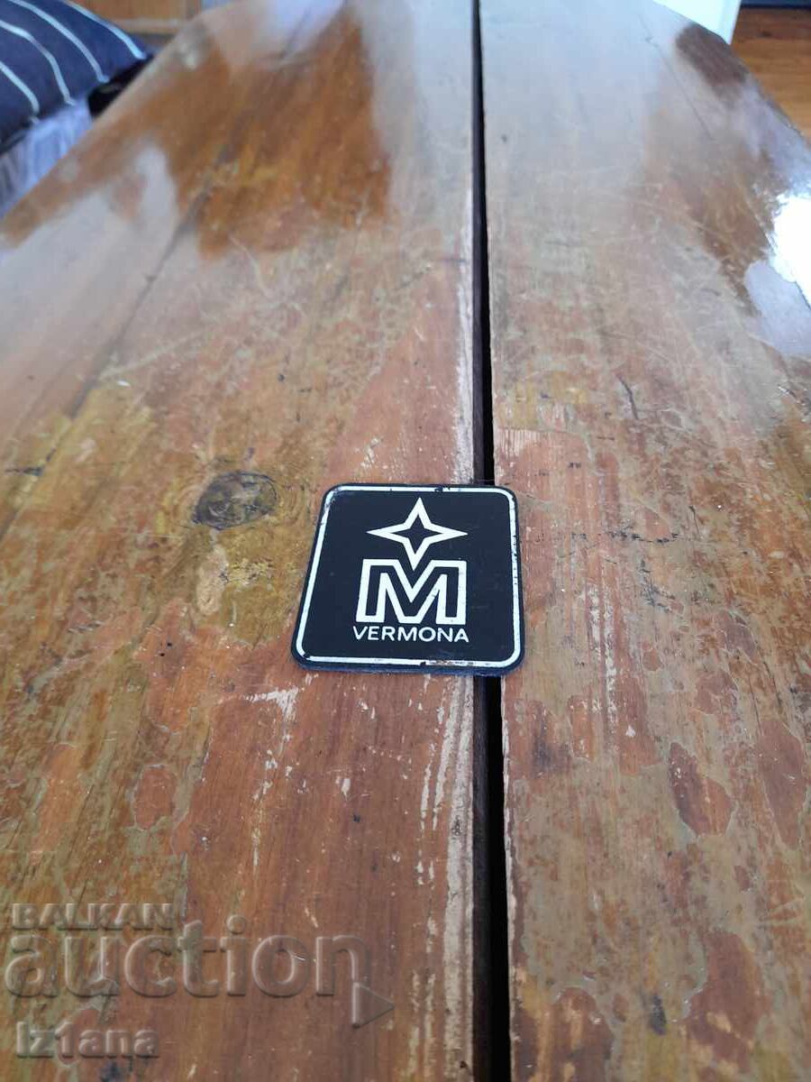 Vechi emblemă Vermona