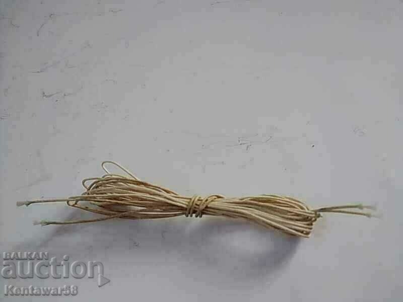 Ειδικό καλώδιο για ραδιοφωνικούς δέκτες. Ειδικό καλώδιο για ραδιοφωνικούς δέκτες.