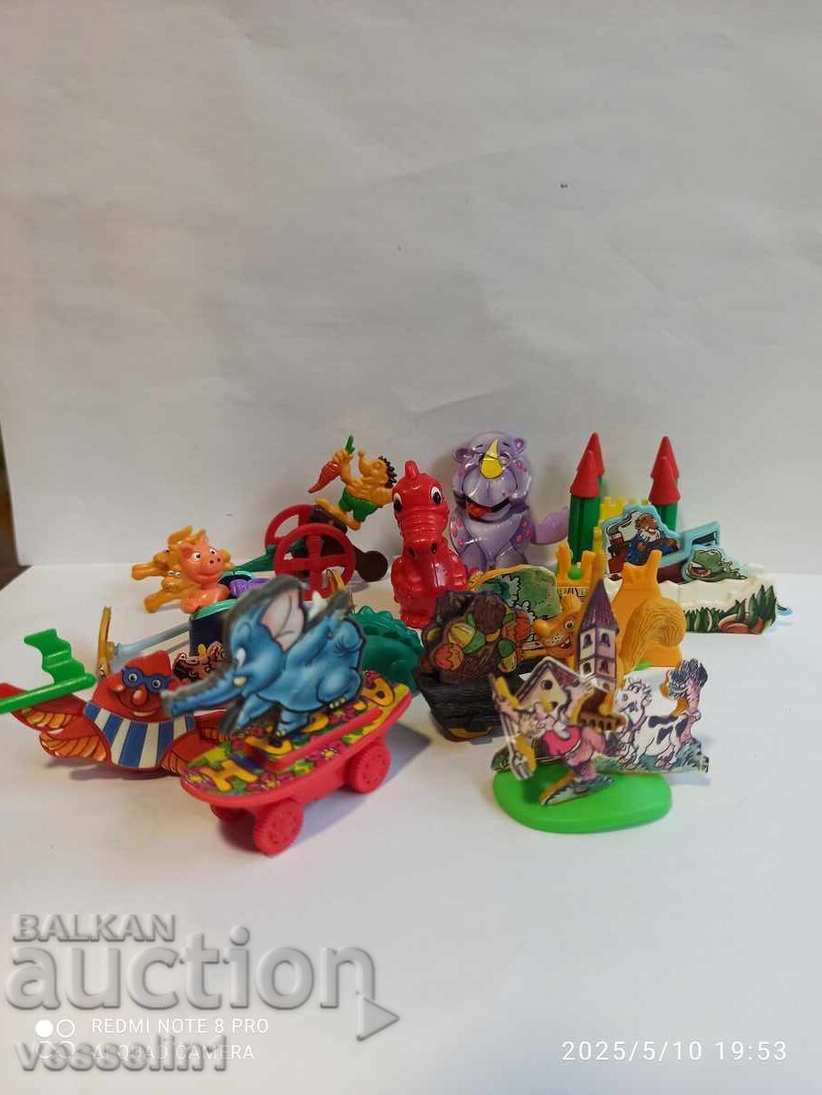 Old toys lot 1 from Kinder Surprise chocolate eggs, 13 pieces with price 8.00 BGN | € 4.09 Old toys lot 1 from Kinder Surprise chocolate eggs, 13 pieces with price 8.00 BGN | € 4.09