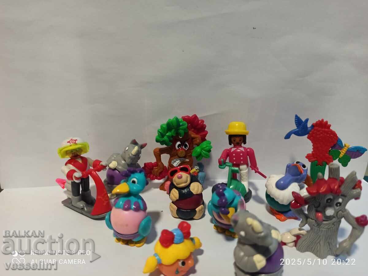 Lot vechi de jucării 4 de la ouă Kinder, 11 bucăți cu preț € 5.00 | 9.78 BGN