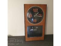 Ceas de perete "Predom Metron"