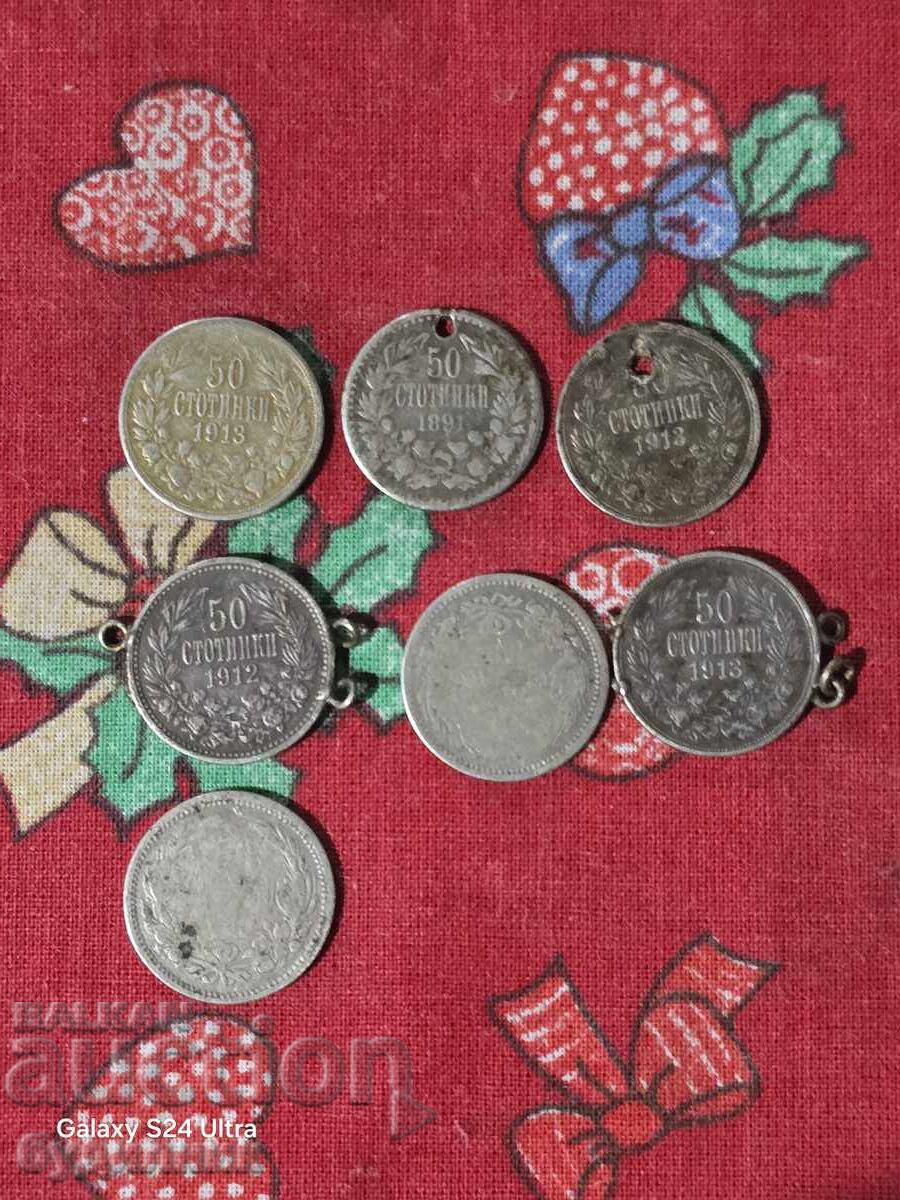 7 Τεμάχια Ασημένια νομίσματα 50 λεπτών διάφορα έτη ΒΖC. Πουλάω