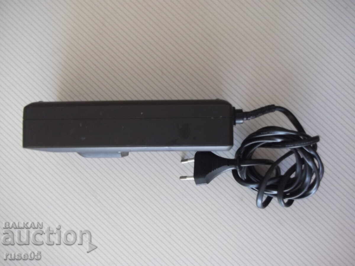 Аукцион Зарядно устройство "BLAUPUNKT - PC-100"