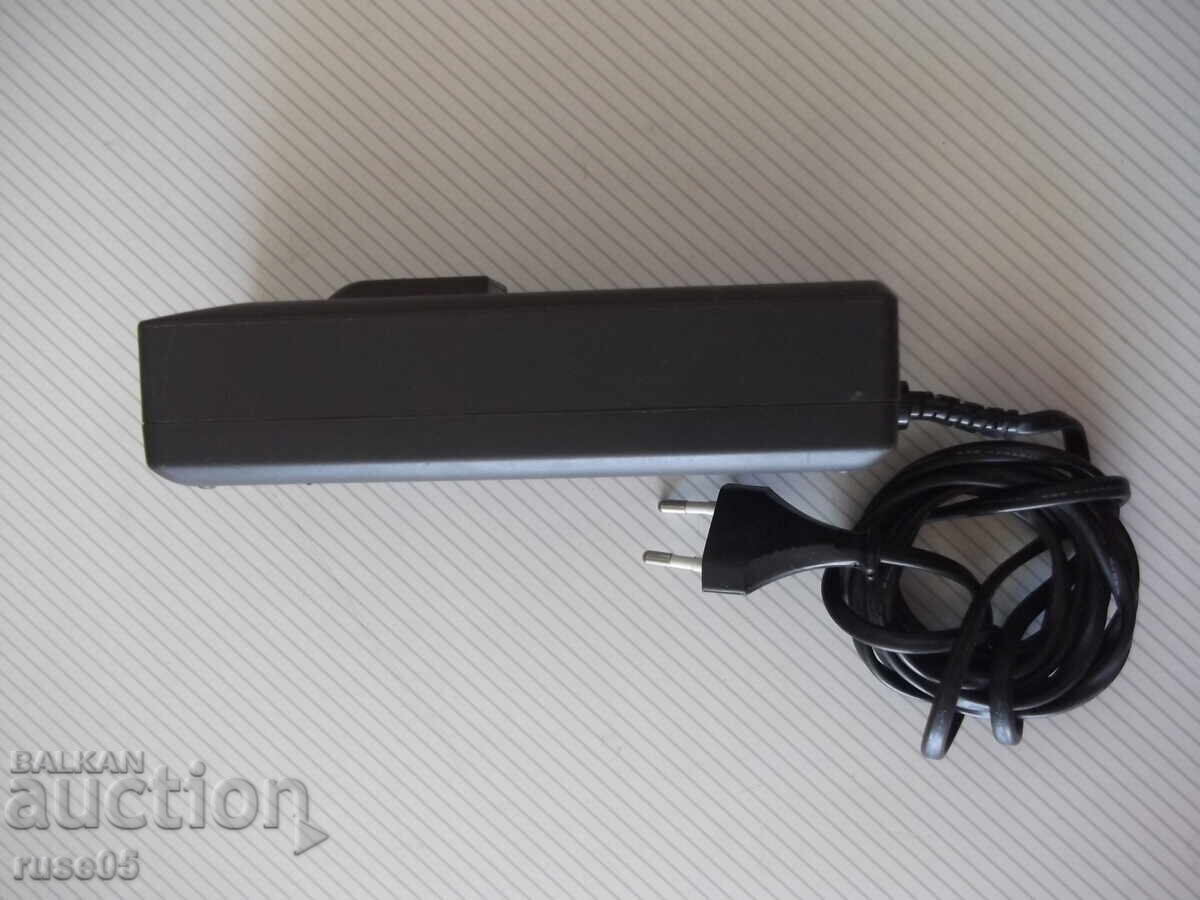 Зарядно устройство "BLAUPUNKT - PC-100" - 5