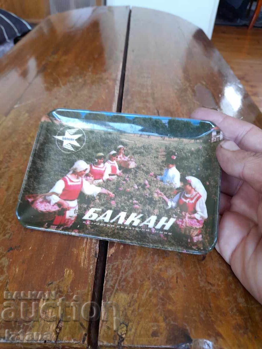 Δημοπρασία Παλιό σουβενίρ πιάτο BGA Balkan