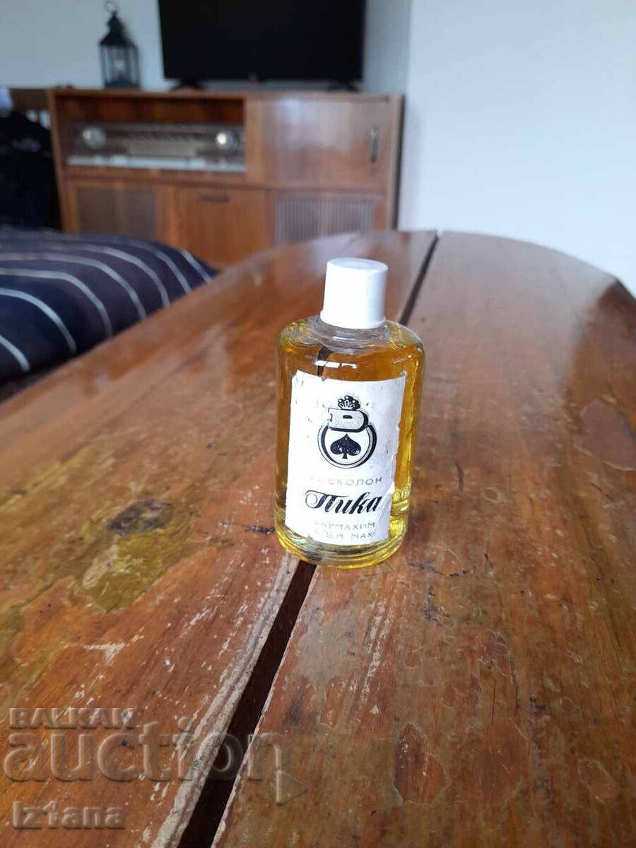 Apă de colonie veche Pika Apă de colonie veche Pika