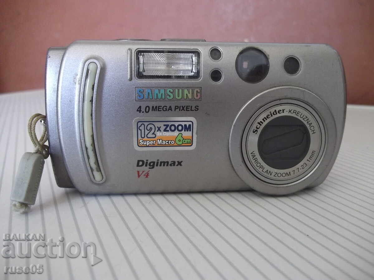 Aparat foto "SAMSUNG - Digimax V4" cu preț 20.00 BGN | € 10.23